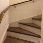 階段の照明は忘れがち。階段の照明は壁付？吊り下げ？電気系統はしっかり計画