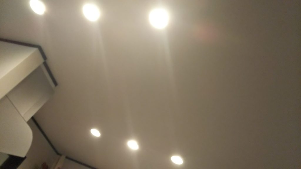 リビングダイニングのダウライトはスイッチの切り替えを細かく設定するのがおすすめ