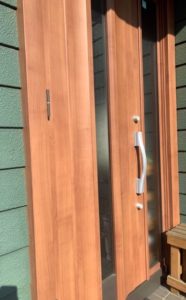 統一感のある玄関へ。リフォームの満足度アップは既存のものとの調和性を重視して