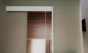 狭小住宅の玄関に引き戸はマスト。「和」を思い、魅力を目一杯伝える記事