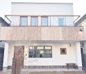 スイス漆喰カルクウォールは高級感があり見た目も白く美しい唯一無二の塗り壁