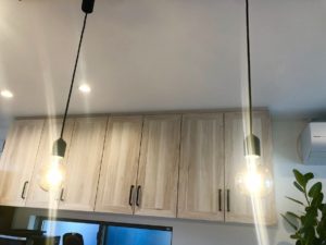 オーデリックのOP252343LC1をダイニングに!裸電球のペンダントライトは相性が良い