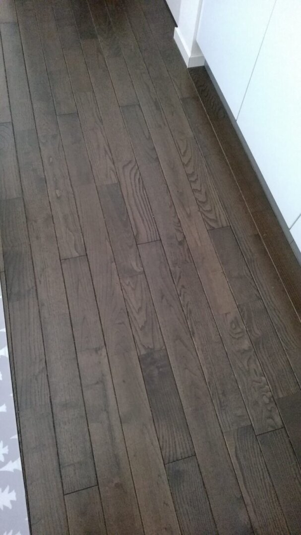一番無垢らしい床材「栗」。どんな無垢材を選んでも避けられない問題点