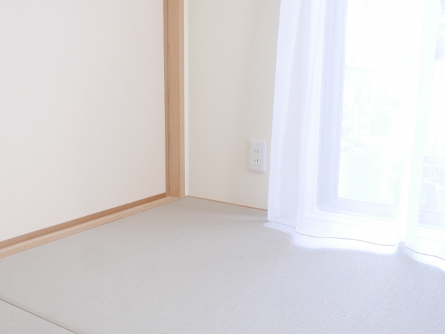 置き畳で和紙製の畳表はダイケン一択。厚みや畳床次第で使用感の差あり