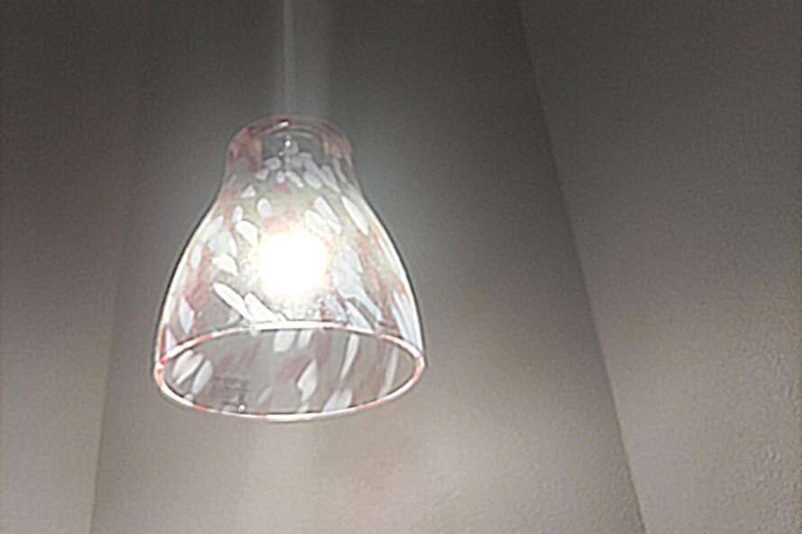 オーデリックのOP252424LCはびいどろのランプシェードが可愛らしいペンダントライト